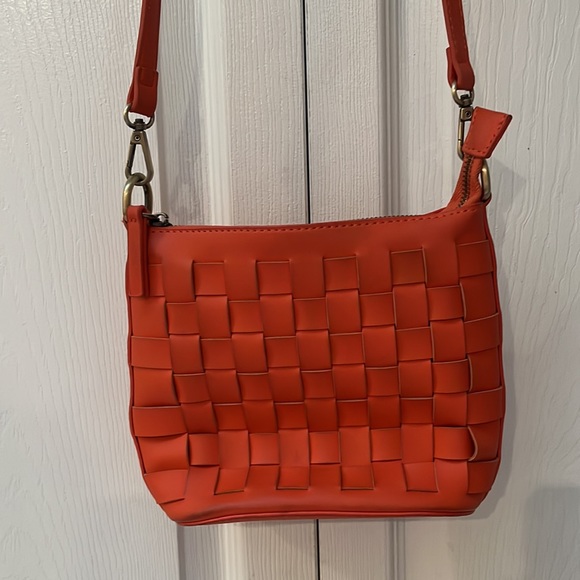 Purse - Picture 2 of 5